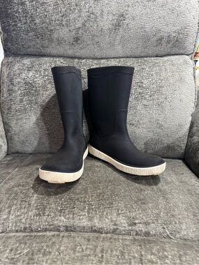 Kamik Kids Black Waterproof Rain Boots with White Sole Size 4